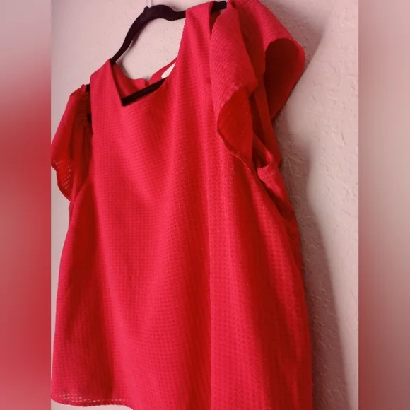 Meraki Red Blouse with Chic Design - Picture 2 of 7